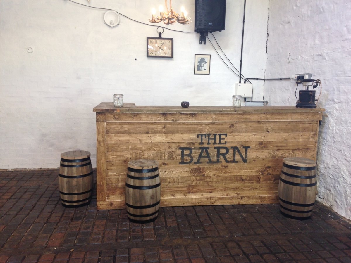 The bar in The party Barn